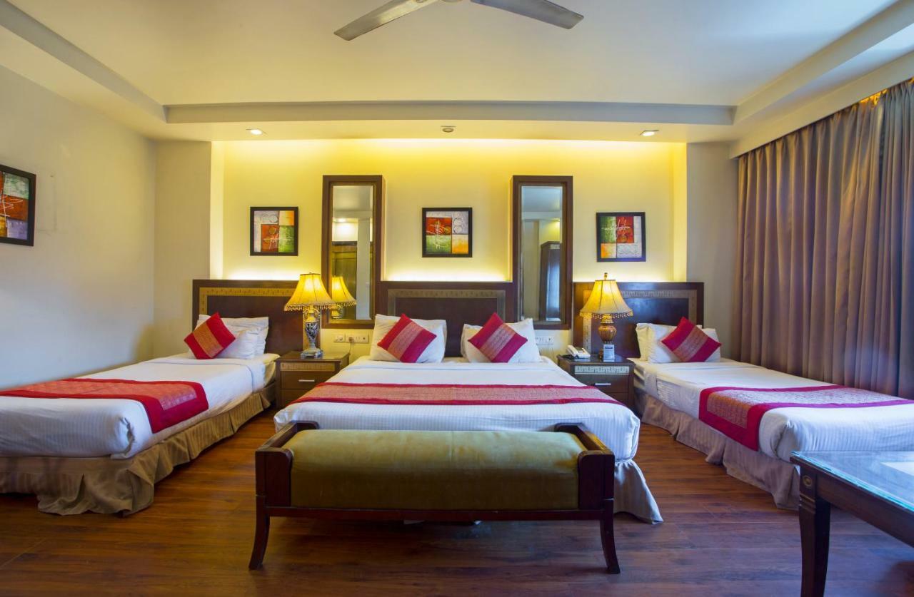Hotel Picasso Paschim Vihar Delhi - Couple Friendly Local Ids Accepted Экстерьер фото